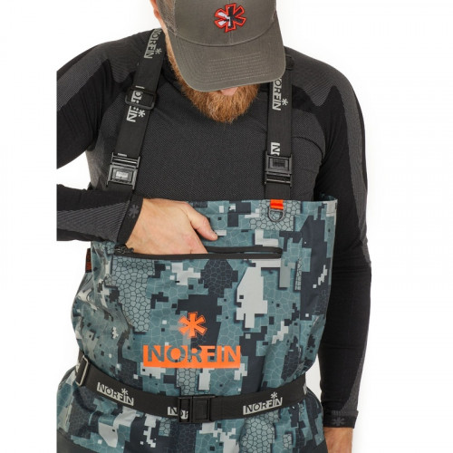 Полукомбинезон заброд. Norfin PILOT CAMO BOOTFOOT р.43-M с сапогами резина